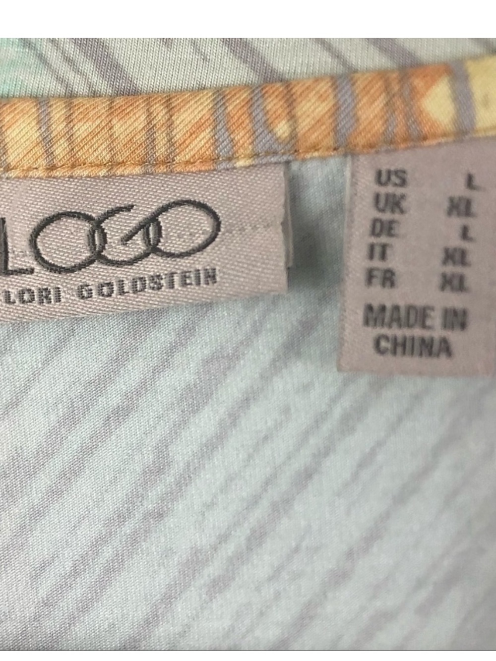 Logo by Lori Goldstein V-Neck Pastel Printed Tunic - Picture 3 of 7